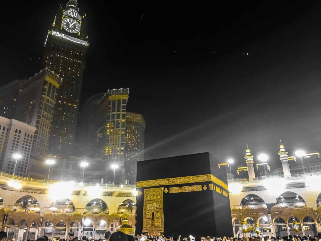 ثمن العمرة من فرنسا