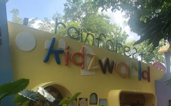 مدينة الملاهي سنغافورة