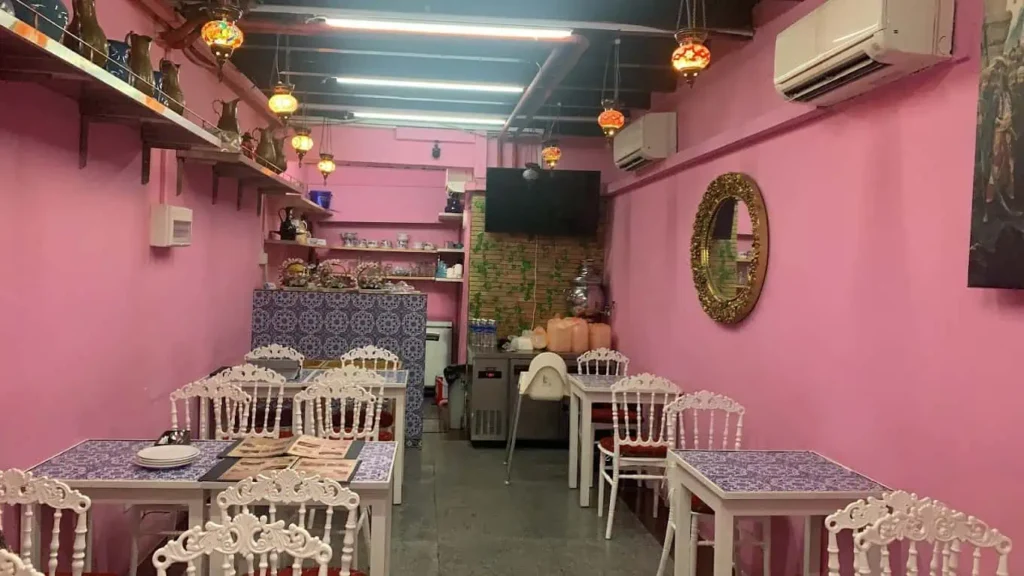 ارخص المطاعم الحلال في سنغافورة